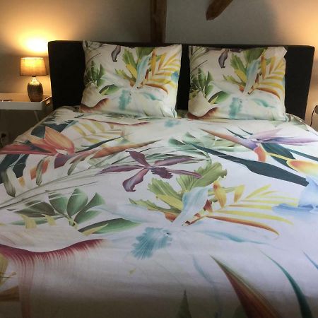 Bed and Breakfast De Hocht Nes  Exterior foto