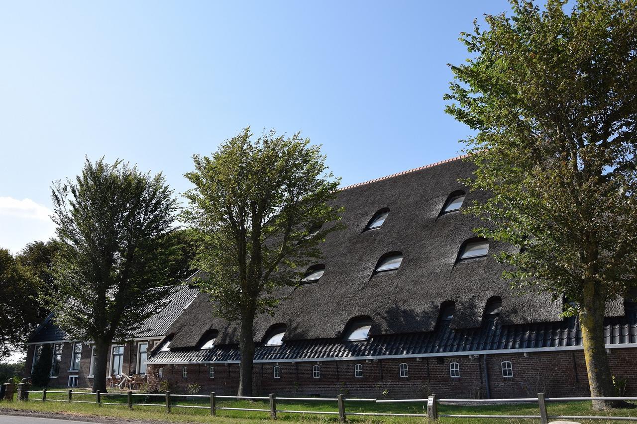 Bed and Breakfast De Hocht Nes  Exterior foto