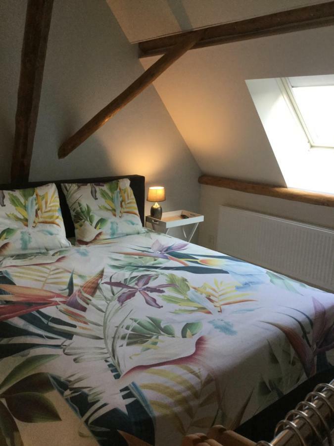 Bed and Breakfast De Hocht Nes  Exterior foto